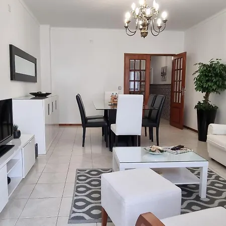 Blue Boat House - The Atlantic Breeze * Nazaré